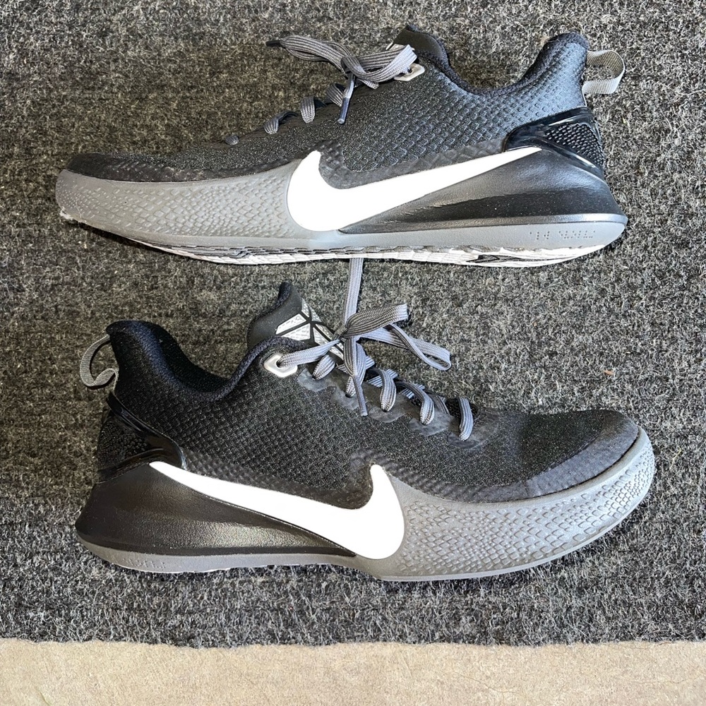 Mens Kobe Bryant Basketball Shoes